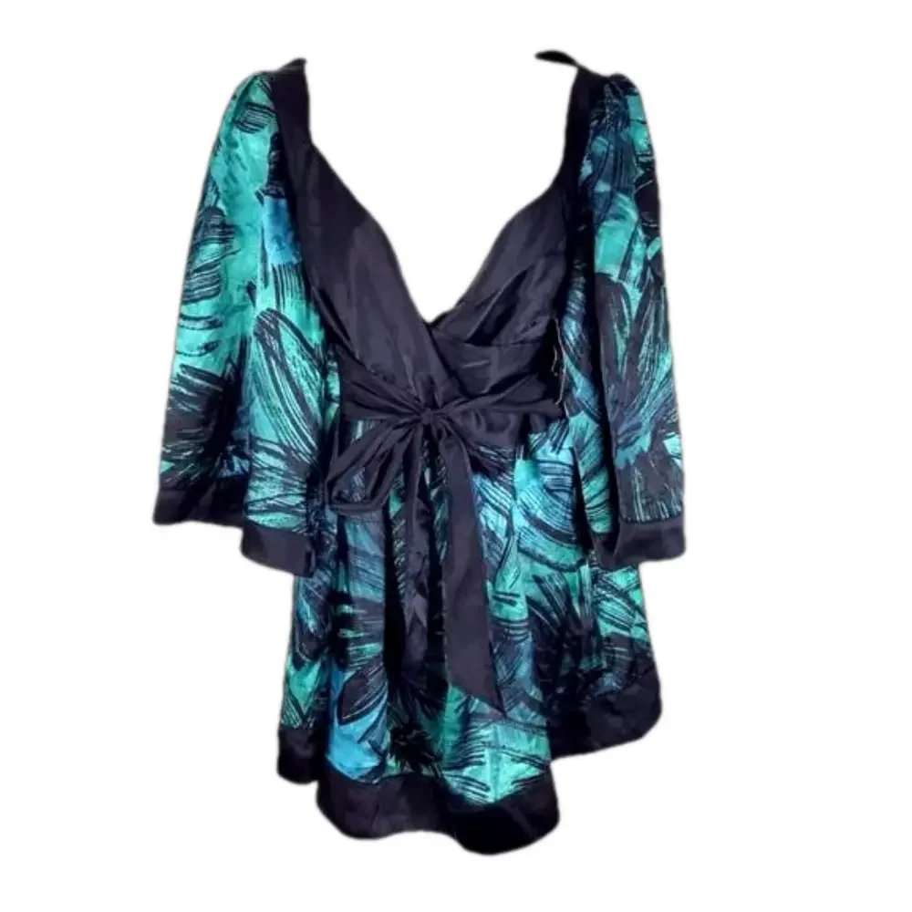 Apostrophe Green and Black Tropical Palm Print Top Large - Picture 3 of 13